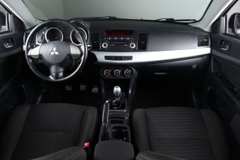 Mitsubishi Lancer, 1.8 л, МКПП, 2013 фото 9