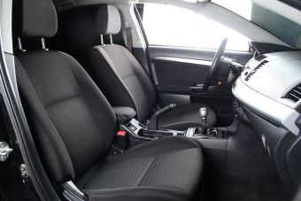 Mitsubishi Lancer, 1.8 л, МКПП, 2013 фото 2