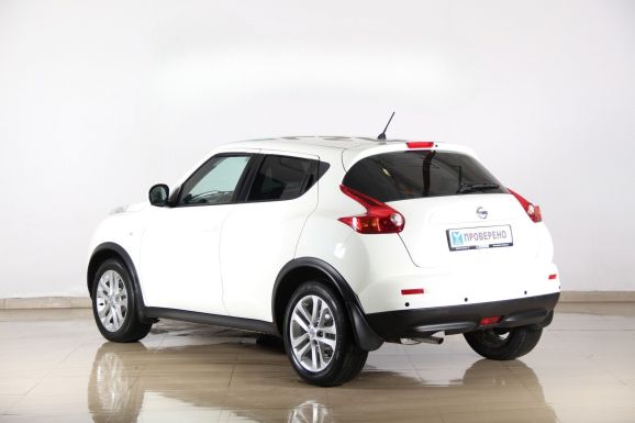Nissan Juke, 1.6 л, Вариатор, 2012 фото 5