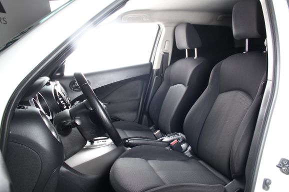 Nissan Juke, 1.6 л, Вариатор, 2012 фото 8