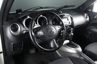 Nissan Juke, 1.6 л, CVT, 2012 фото 9