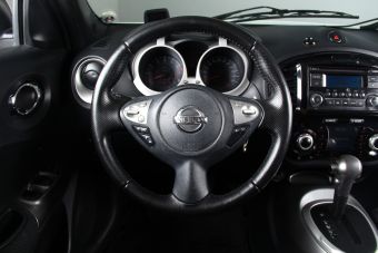 Nissan Juke, 1.6 л, CVT, 2012 фото 11