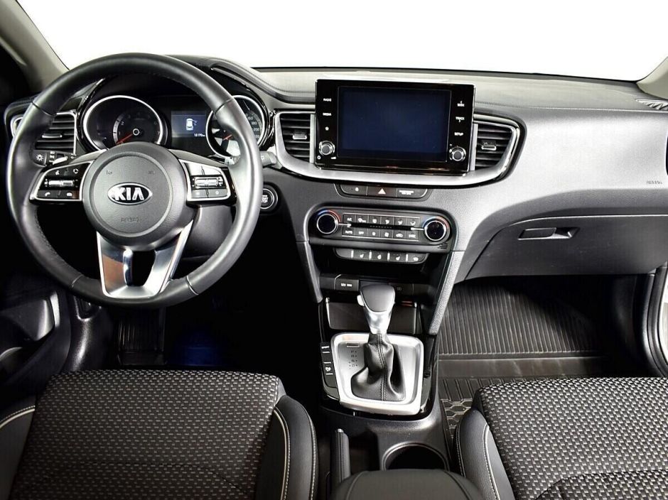 Kia Ceed, 1.6 л, АТ, 2021 фото 8