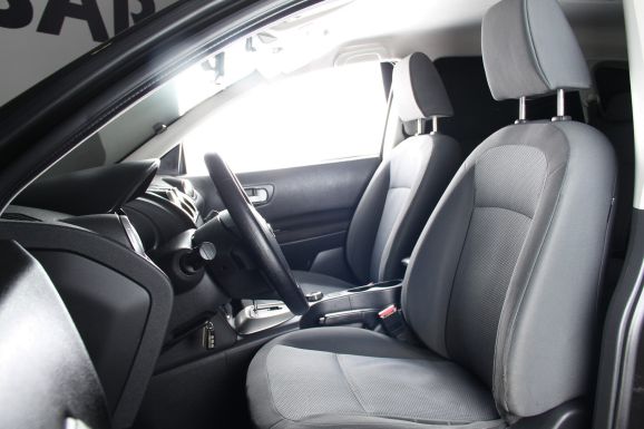 Nissan Qashqai+2, 2.0 л, Вариатор, 2008 фото 8