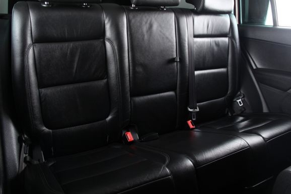 Volkswagen Tiguan, 2.0 л, АТ, 2009 фото 1