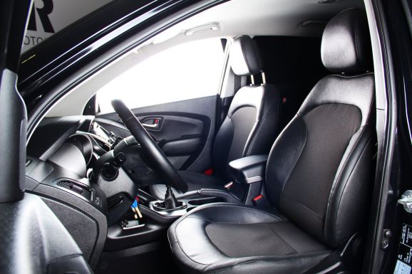 Hyundai ix35, 2.0 л, МТ, 2014 фото 8