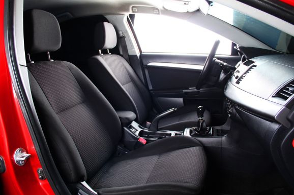 Mitsubishi Lancer, 1.8 л, МТ, 2009 фото 2