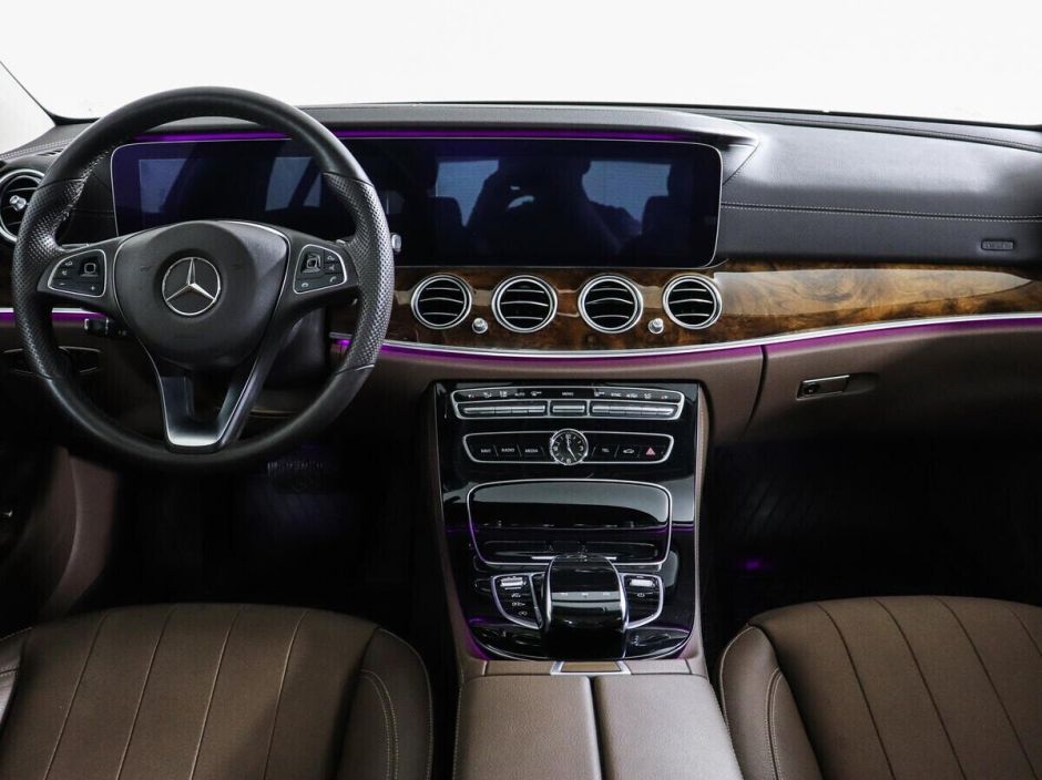 Mercedes-Benz E-Класс, 2.0 л, АТ, 2017 фото 8