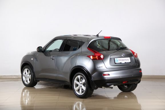 Nissan Juke SE, 1.6 л, Вариатор, 2013 фото 5