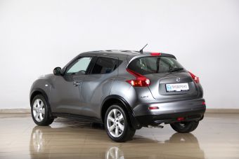 Nissan Juke SE, 1.6 л, CVT, 2013 фото 5