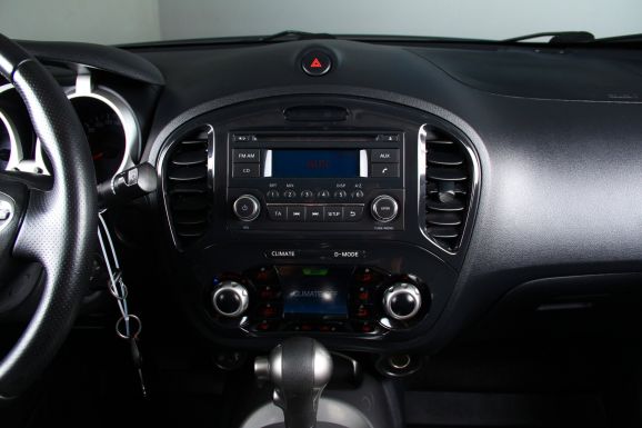 Nissan Juke SE, 1.6 л, Вариатор, 2013 фото 11