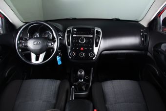 Kia Ceed, 1.4 л, МКПП, 2011 фото 10