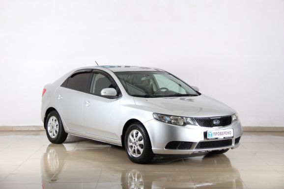 Kia Cerato, 1.6 л, МТ, 2010 фото 5