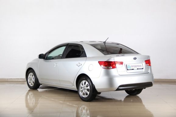 Kia Cerato, 1.6 л, МТ, 2010 фото 6
