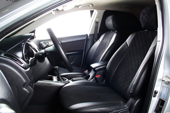 Kia Cerato, 1.6 л, МТ, 2010 фото 8