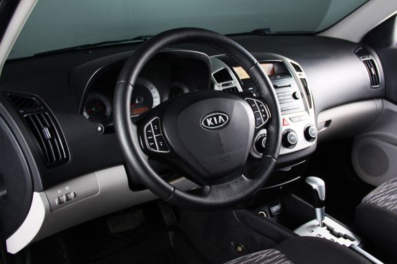 Kia Ceed, 1.6 л, АТ, 2009 фото 9