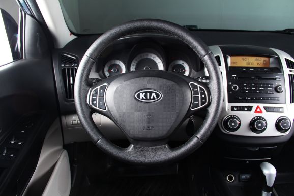 Kia Ceed, 1.6 л, АТ, 2009 фото 11