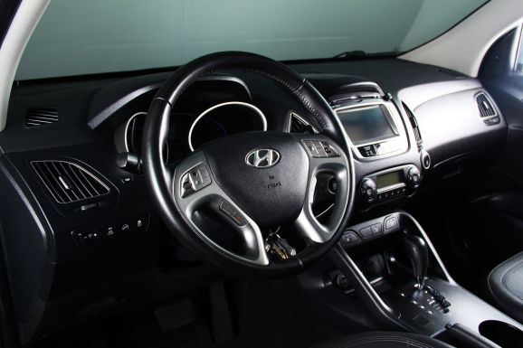 Hyundai ix35 Prestige, 2.0 л, АТ, 2010 фото 9