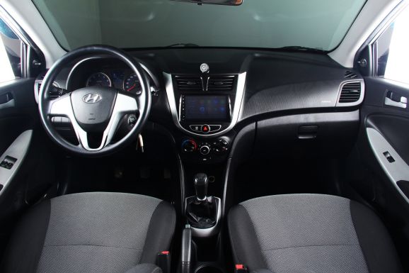 Hyundai Solaris, 1.6 л, МТ, 2014 фото 10