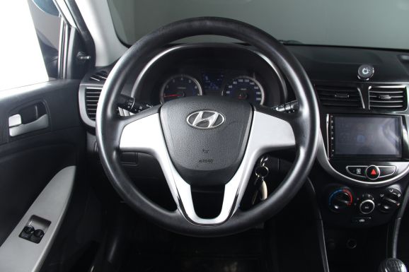 Hyundai Solaris, 1.6 л, МТ, 2014 фото 11