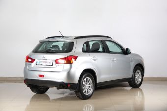 Mitsubishi ASX, 1.8 л, CVT, 2013 фото 4