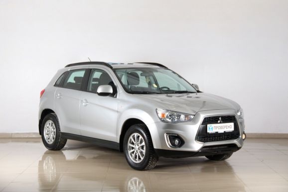 Mitsubishi ASX, 1.8 л, Вариатор, 2013 фото 5