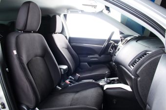 Mitsubishi ASX, 1.8 л, CVT, 2013 фото 2