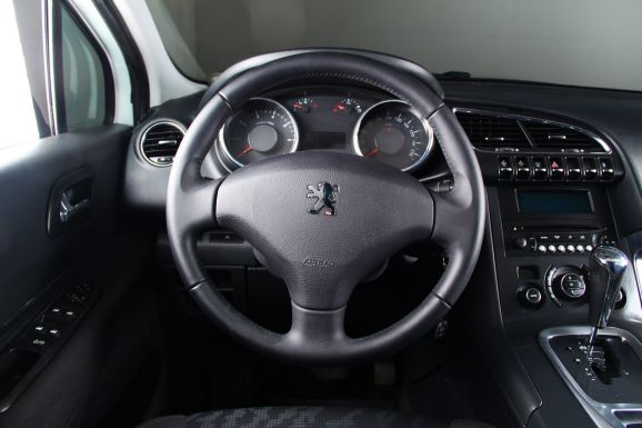 Peugeot 3008, 1.6 л, АТ, 2013 фото 12