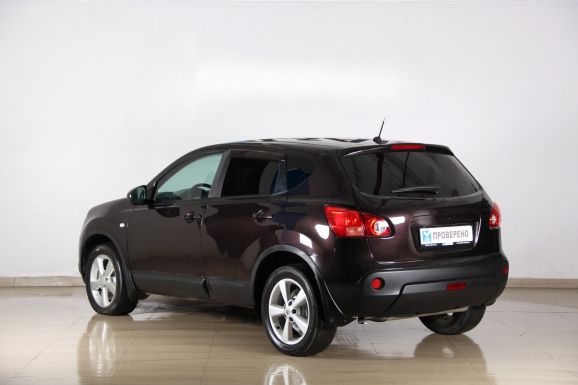 Nissan Qashqai, 2.0 л, Вариатор, 2010 фото 6
