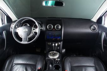 Nissan Qashqai, 2.0 л, CVT, 2010 фото 9