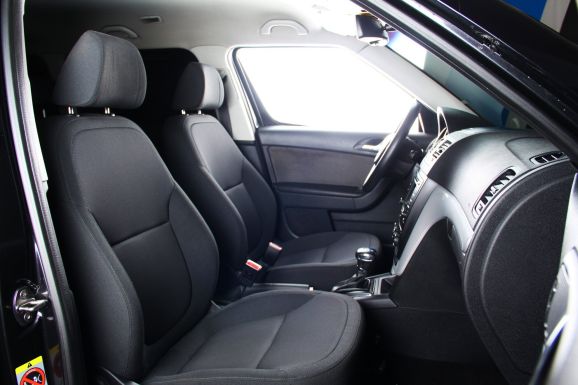 Skoda Yeti, 1.2 л, Робот, 2011 фото 2