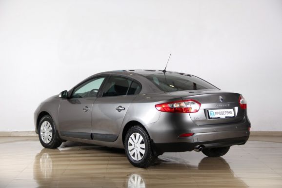 Renault Fluence, 1.6 л, АТ, 2011 фото 6