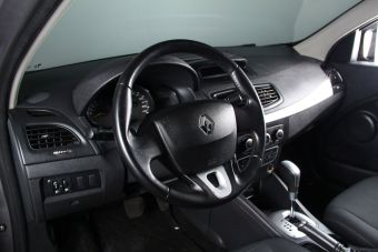 Renault Fluence, 1.6 л, АКПП, 2011 фото 7