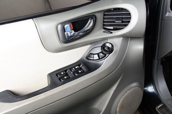 Hyundai Santa Fe, 2.7 л, АТ, 2008 фото 7