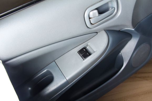 Nissan Almera Classic, 1.6 л, МТ, 2012 фото 7