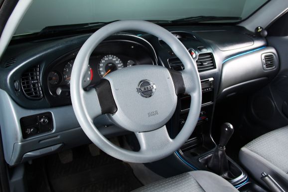 Nissan Almera Classic, 1.6 л, МТ, 2012 фото 9