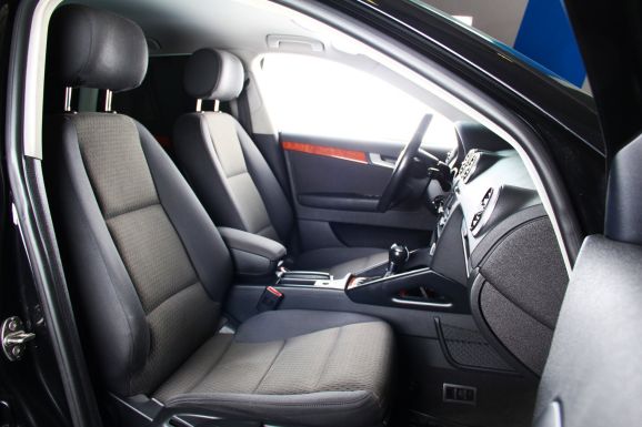 Audi A3 Ambition, 1.2 л, Робот, 2011 фото 2