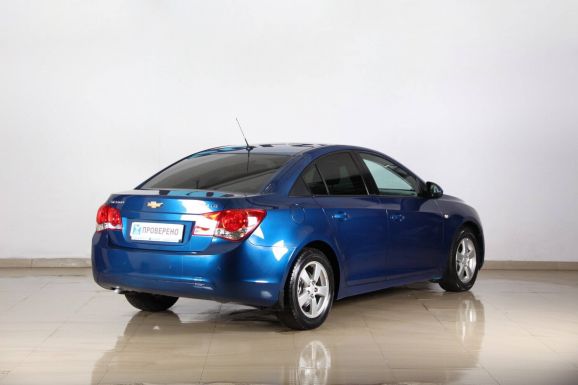 Chevrolet Cruze, 1.8 л, МТ, 2010 фото 4