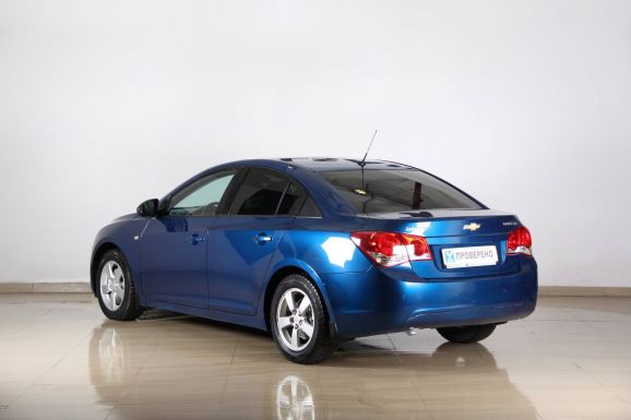 Chevrolet Cruze, 1.8 л, МТ, 2010 фото 6