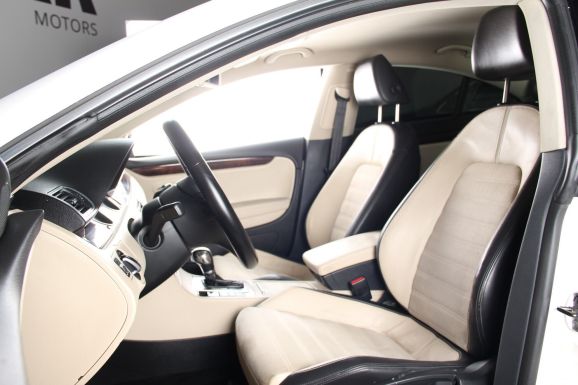 Volkswagen Passat CC, 1.8 л, Робот, 2010 фото 8