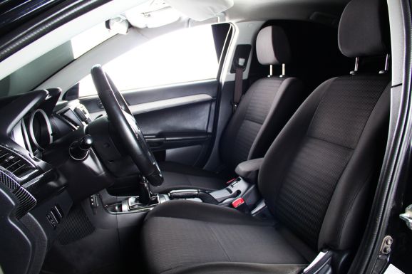 Mitsubishi Lancer, 1.8 л, МТ, 2012 фото 8