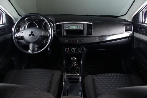 Mitsubishi Lancer, 1.8 л, МТ, 2012 фото 10