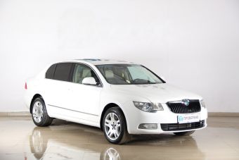 Skoda Superb, 1.8 л, АКПП, 2011 фото 4