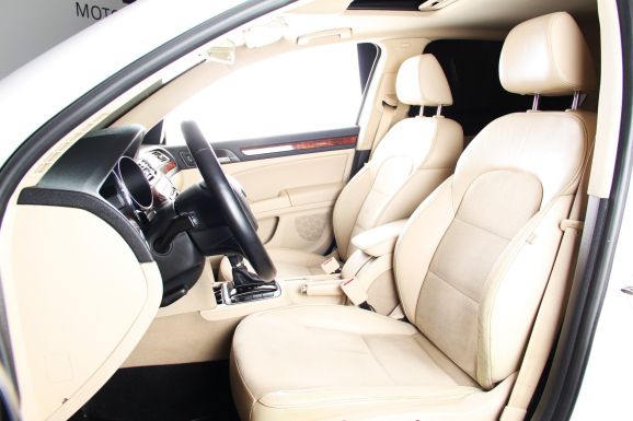 Skoda Superb, 1.8 л, АТ, 2011 фото 8