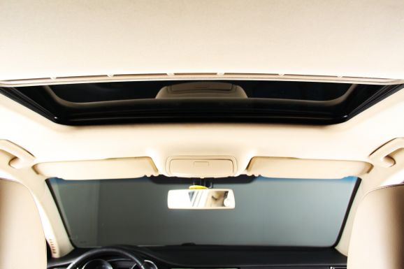 Skoda Superb, 1.8 л, АТ, 2011 фото 1