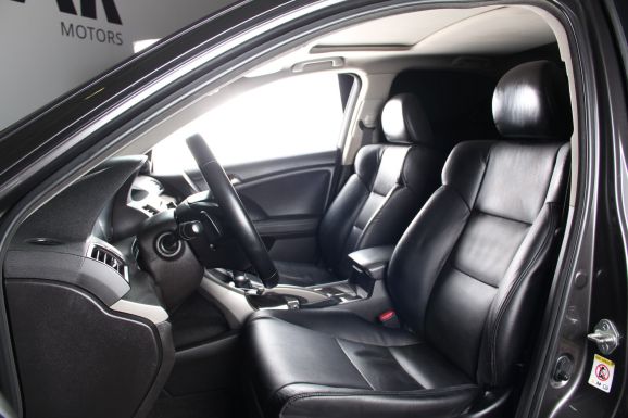 Honda Accord, 2.4 л, АТ, 2010 фото 7