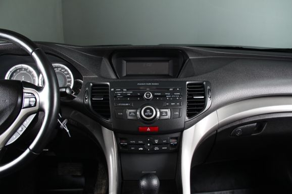 Honda Accord, 2.4 л, АТ, 2010 фото 12