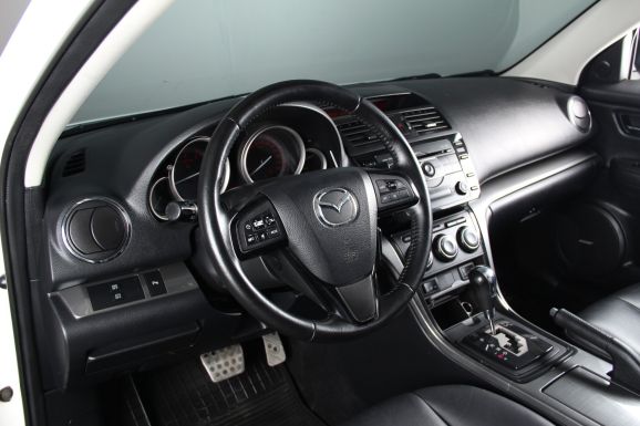 Mazda 6, 2.0 л, АТ, 2012 фото 7