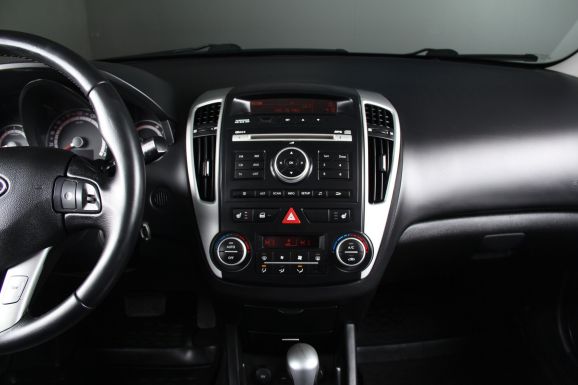Kia Ceed, 1.6 л, АТ, 2011 фото 11