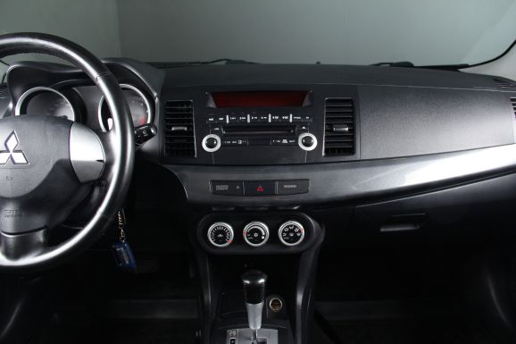 Mitsubishi Lancer, 1.8 л, Вариатор, 2009 фото 11